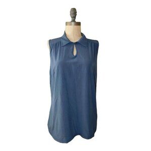 Lija Size M Medium Keyhole Sleeveless Sporty Athletic Top